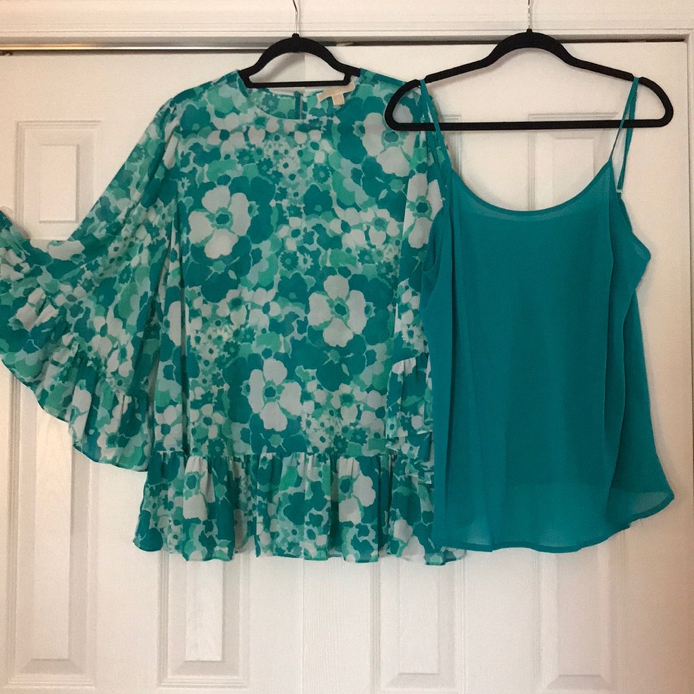 Michael Kors Bell-sleeved top and camisole set